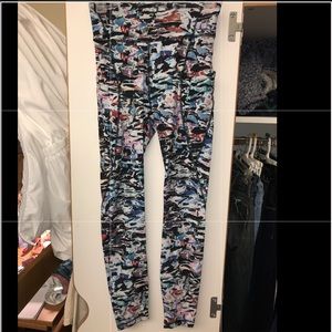 Lulu lemon size 4 leggings